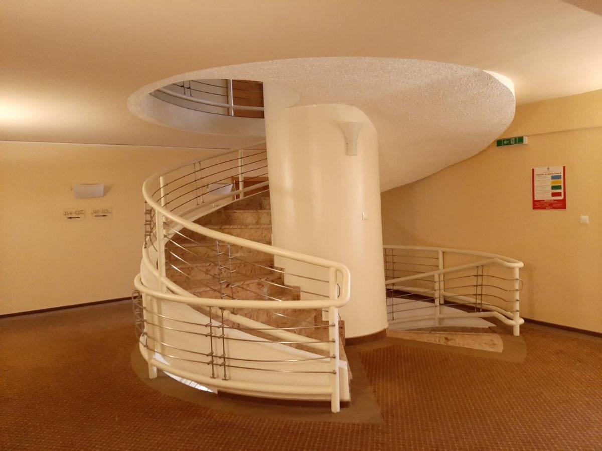 Hotel Garic Garesnica Екстер'єр фото