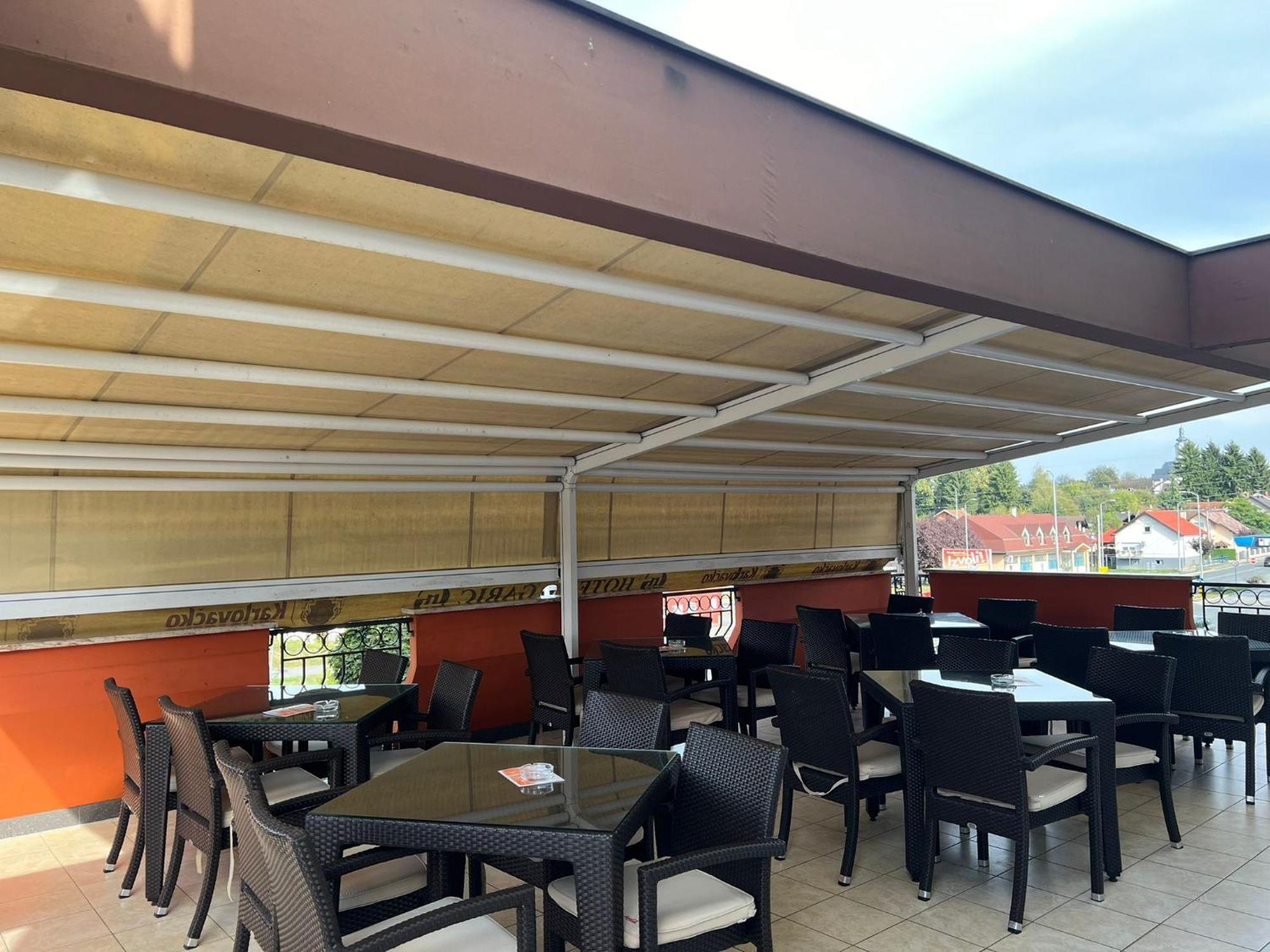 Hotel Garic Garesnica Екстер'єр фото