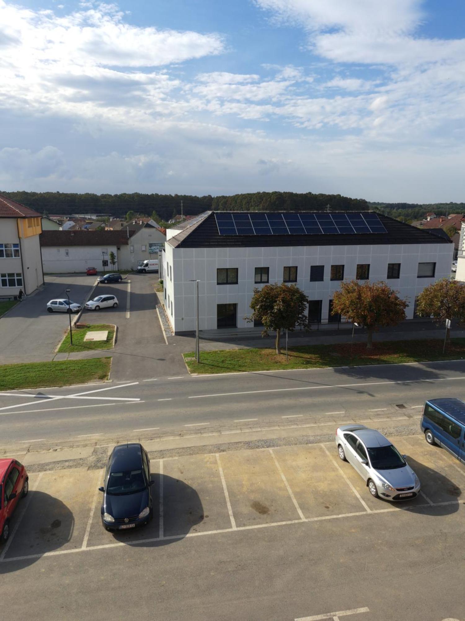 Hotel Garic Garesnica Екстер'єр фото