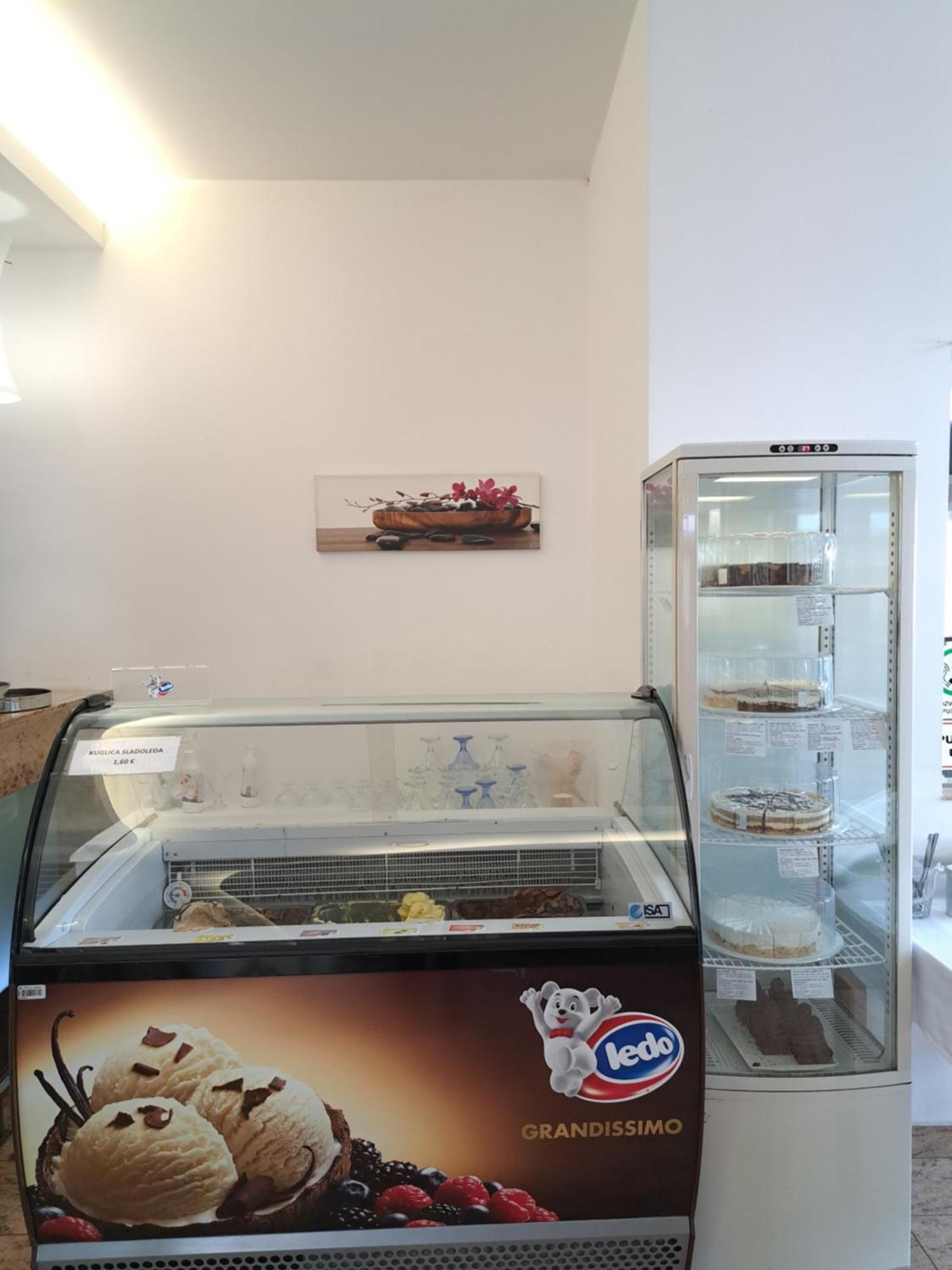 Hotel Garic Garesnica Екстер'єр фото