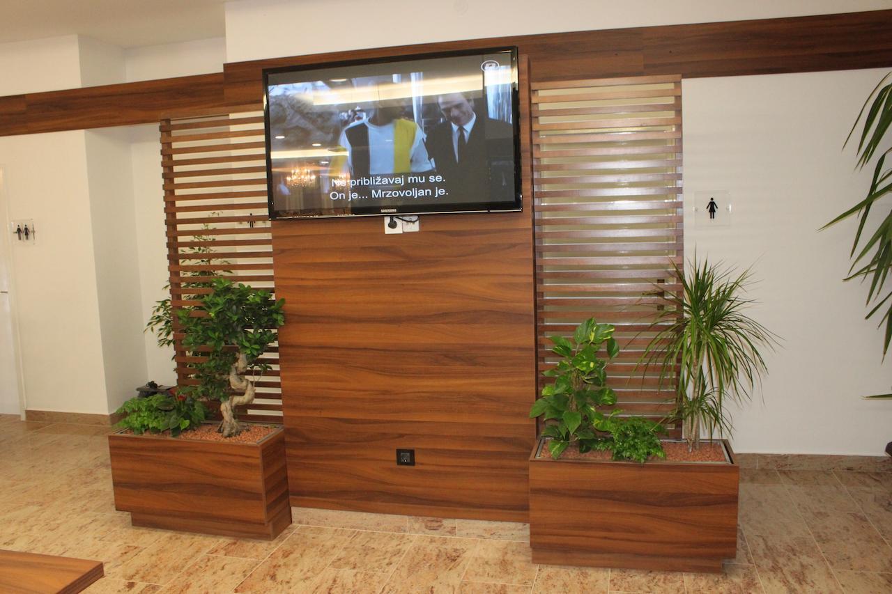 Hotel Garic Garesnica Екстер'єр фото