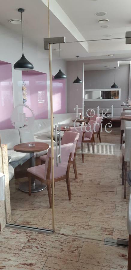 Hotel Garic Garesnica Екстер'єр фото